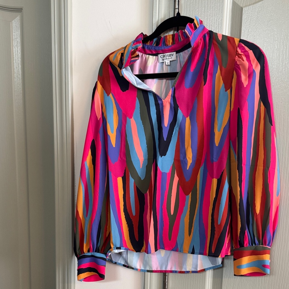 crosby. Women's Colorful Abstract Blouse
